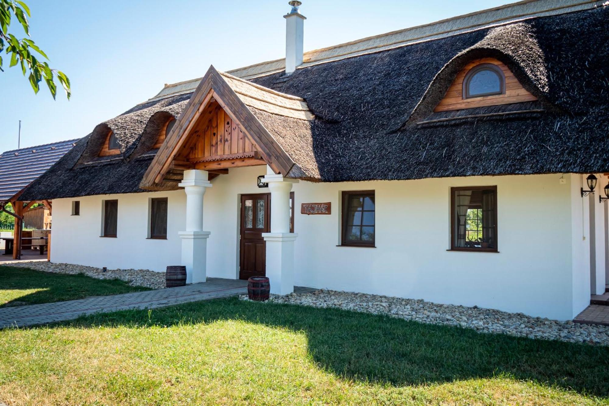 Csodaszarvas Vendégházak Rabahidveg Exterior foto
